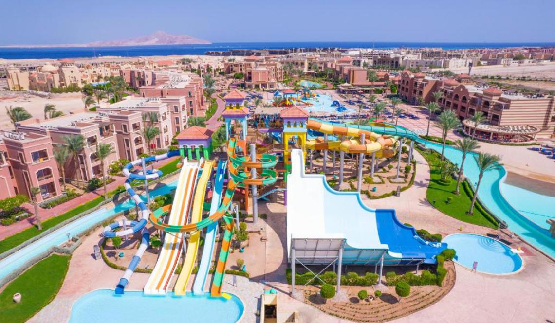 Charmillion Club Aqua Park 5