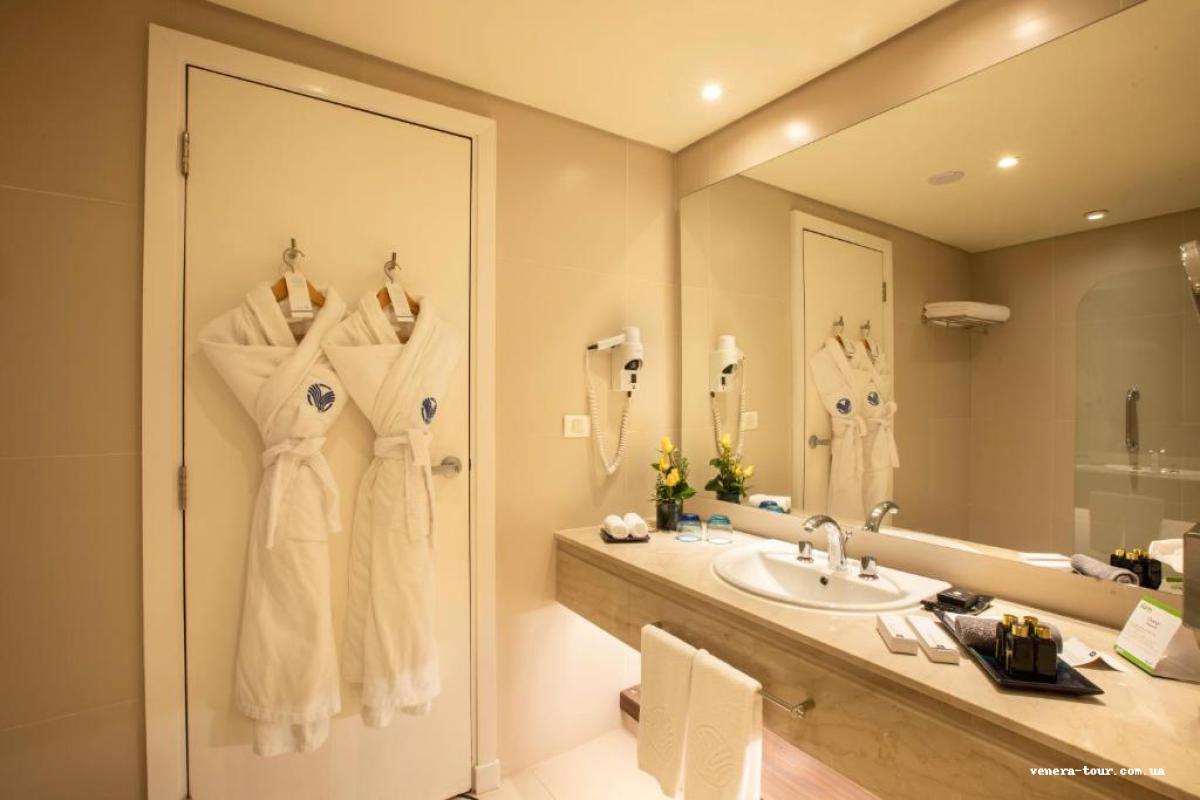 Grand Rotana Resort & Spa 5⭐️ інформація про готель та пошук турів в готелі Grand Rotana Resort & Spa 5⭐️ в Єгипеті