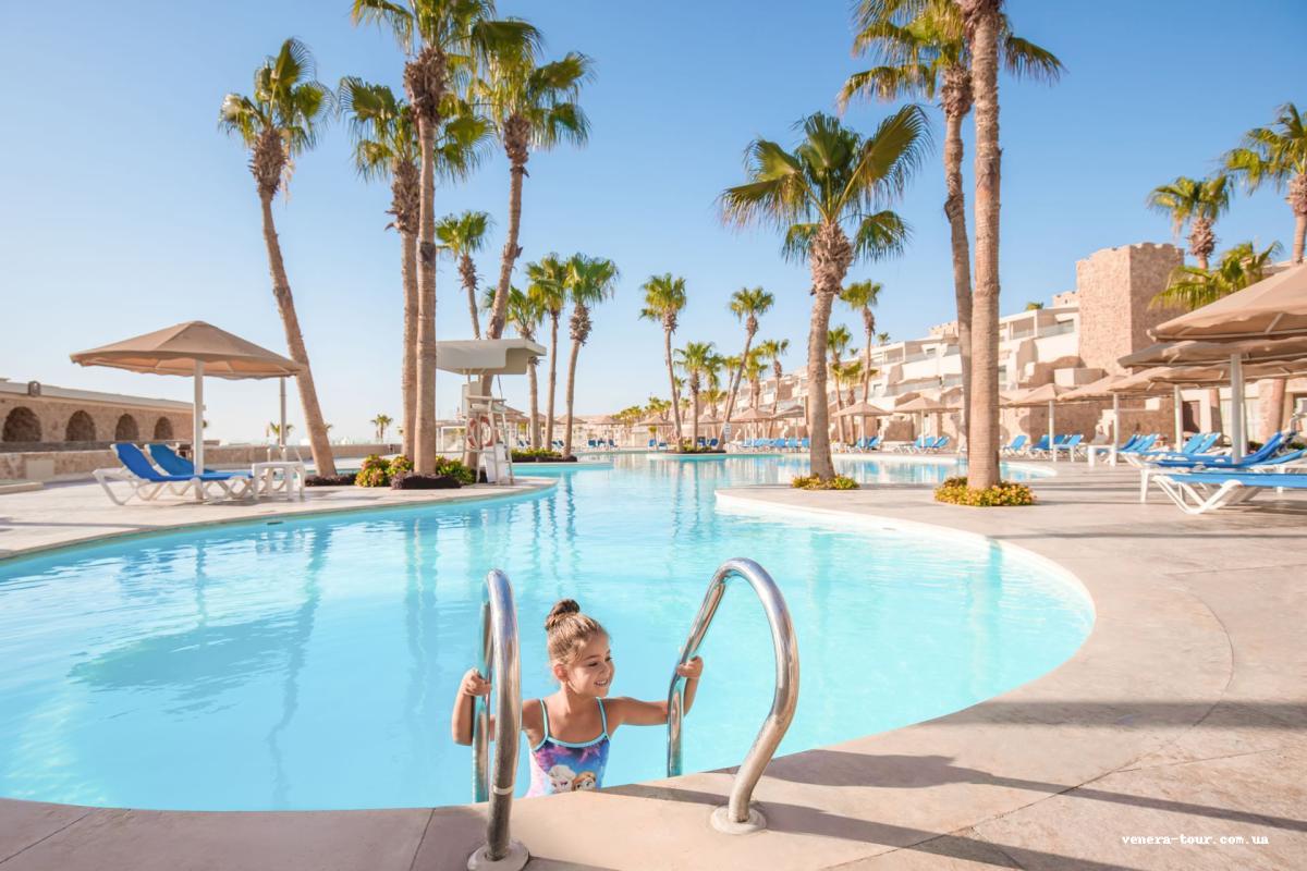 Pickalbatros Citadel Resort – Sahl Hasheesh інформація про готель та пошук турів в готелі Pickalbatros Citadel Resort – Sahl Hasheesh в Єгипеті