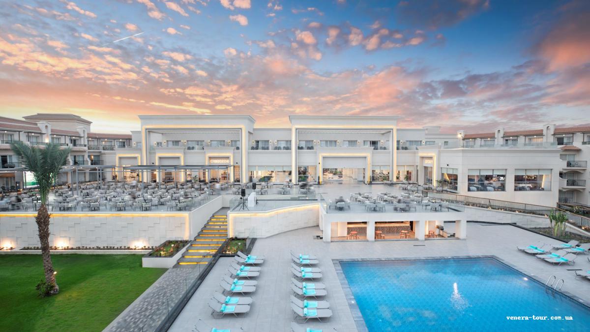 The V Luxury Resort Sahl Hasheesh 5⭐️ інформація про готель та пошук турів в готелі The V Luxury Resort Sahl Hasheesh 5⭐️ в Єгипеті