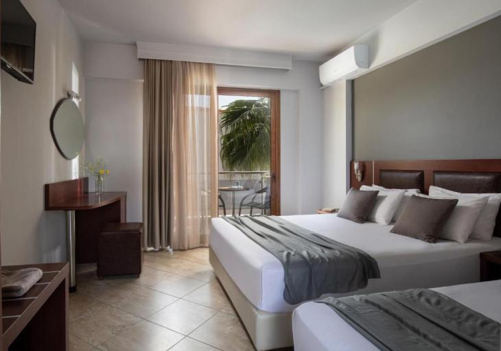 Фото Simeon Hotel