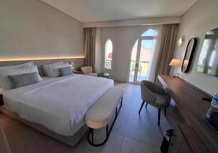 Reef Oasis Beach Resort