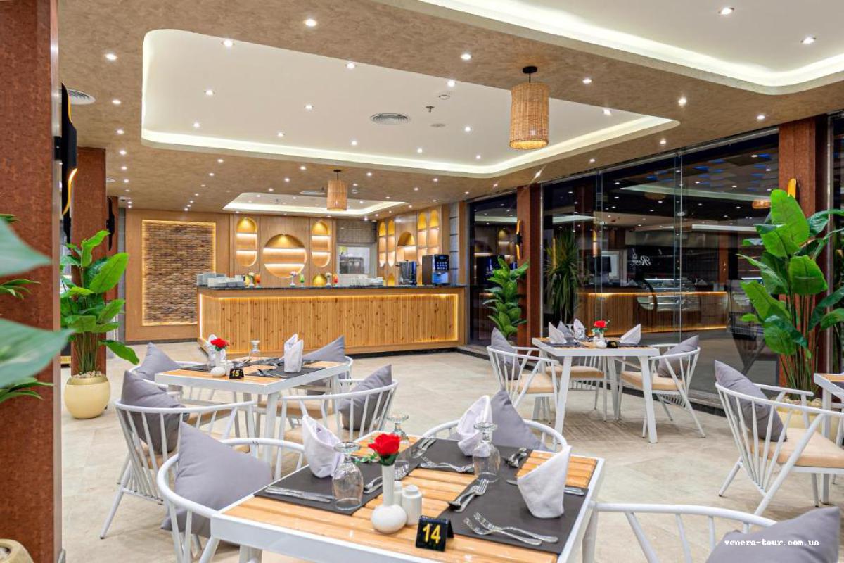 Rewaya Majestic Resort 5⭐️ інформація про готель та пошук турів в готелі Rewaya Majestic Resort 5⭐️ в Єгипеті