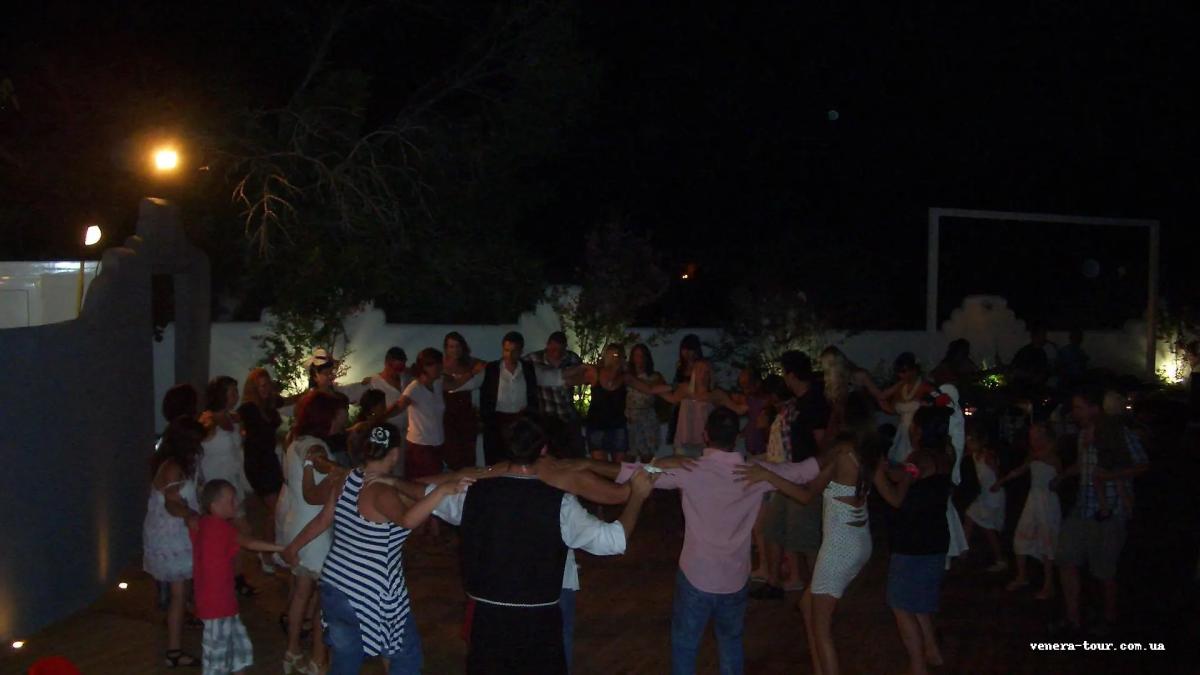 Ioli Village 3⭐️ інформація про готель та пошук турів в готелі Ioli Village 3⭐️ в Греції