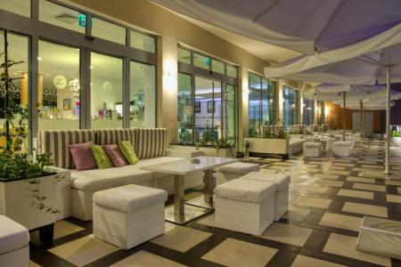 Sandy Bay Hotel 4⭐️ інформація про готель та пошук турів в готелі Sandy Bay Hotel 4⭐️ в Болгарії
