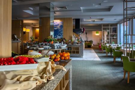 Sandy Bay Hotel 4⭐️ інформація про готель та пошук турів в готелі Sandy Bay Hotel 4⭐️ в Болгарії