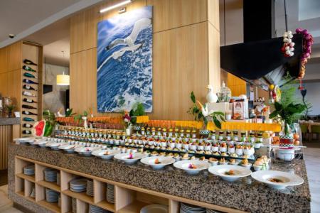 Sandy Bay Hotel 4⭐️ інформація про готель та пошук турів в готелі Sandy Bay Hotel 4⭐️ в Болгарії