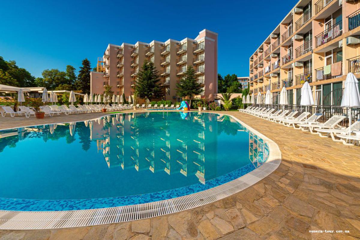 Riva Sunny Beach 3⭐️ інформація про готель та пошук турів в готелі Riva Sunny Beach 3⭐️ в Болгарії