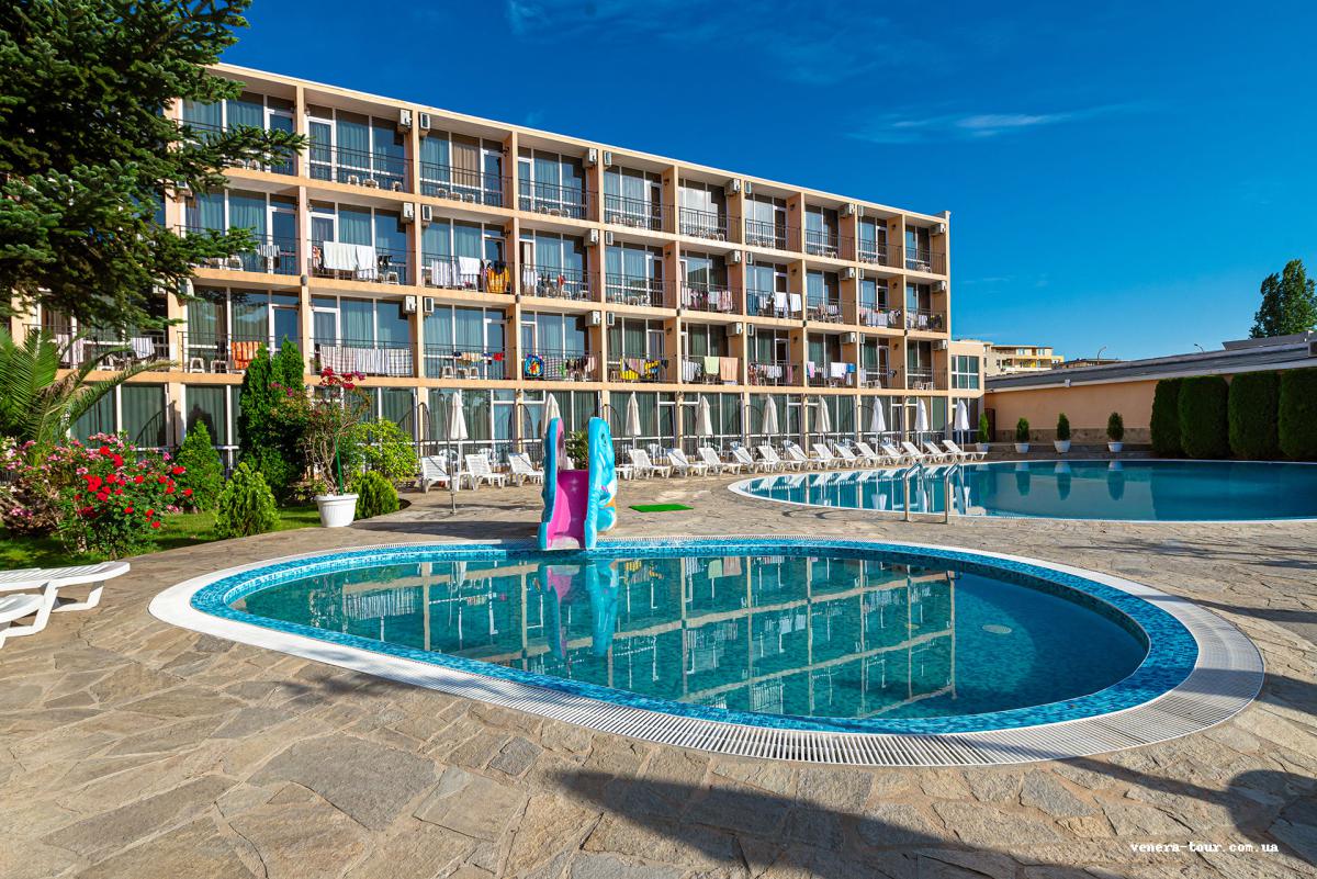 Riva Sunny Beach 3⭐️ інформація про готель та пошук турів в готелі Riva Sunny Beach 3⭐️ в Болгарії