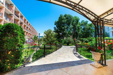 Riva Sunny Beach 3⭐️ інформація про готель та пошук турів в готелі Riva Sunny Beach 3⭐️ в Болгарії