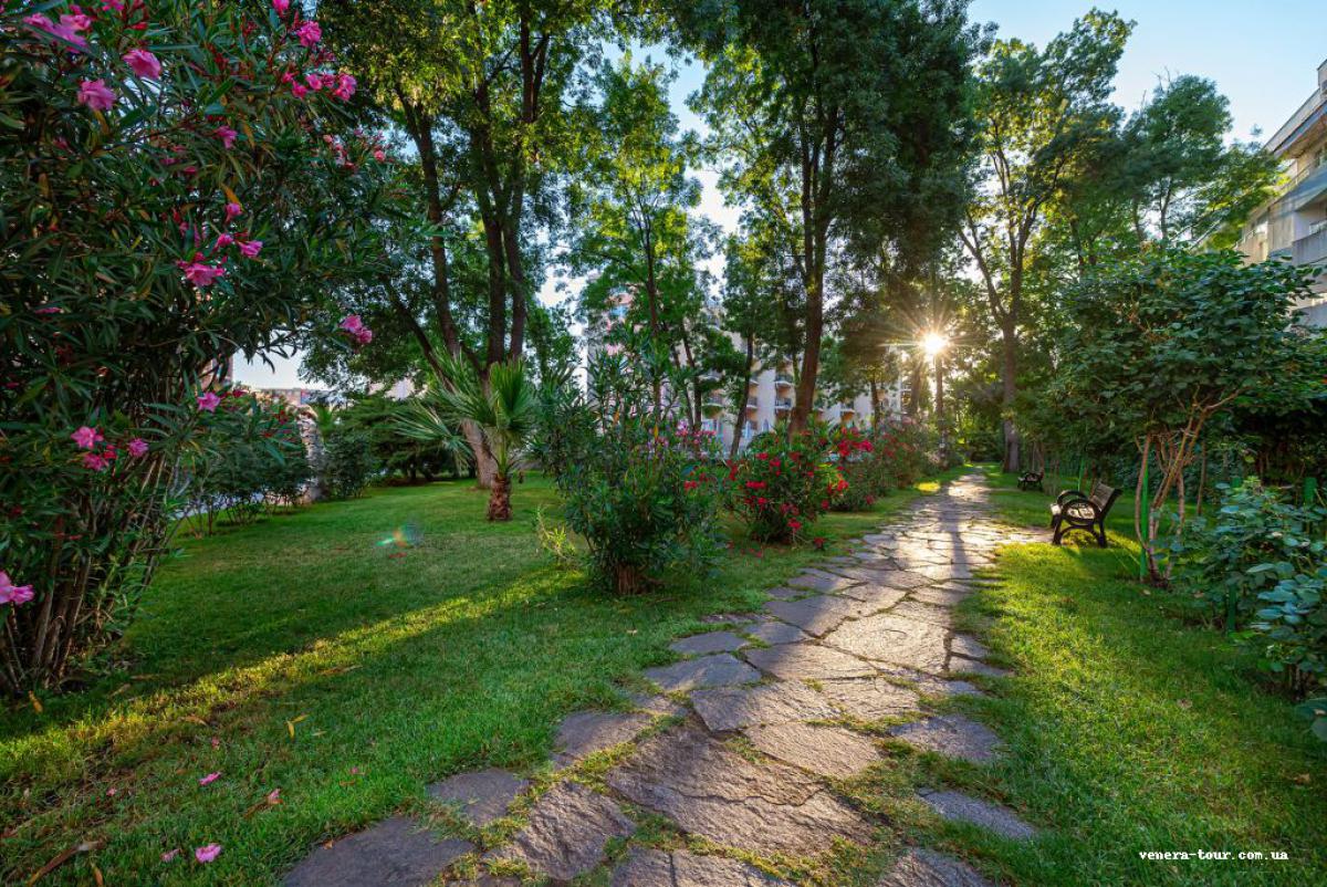 Riva Sunny Beach 3⭐️ інформація про готель та пошук турів в готелі Riva Sunny Beach 3⭐️ в Болгарії