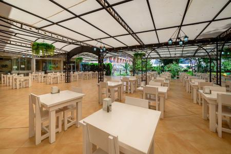 Riva Sunny Beach 3⭐️ інформація про готель та пошук турів в готелі Riva Sunny Beach 3⭐️ в Болгарії