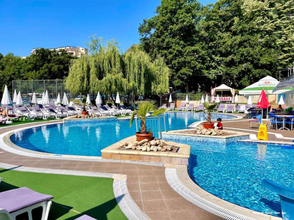 BSA Holiday Park Hotel 4⭐️ інформація про готель та пошук турів в готелі BSA Holiday Park Hotel 4⭐️ в Болгарії