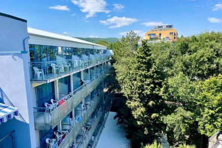 BSA Holiday Park Hotel 4⭐️ інформація про готель та пошук турів в готелі BSA Holiday Park Hotel 4⭐️ в Болгарії