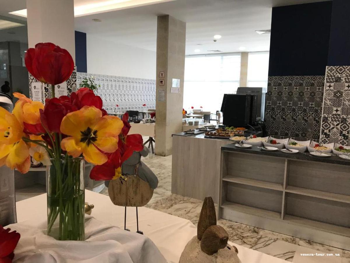 BSA Holiday Park Hotel 4⭐️ інформація про готель та пошук турів в готелі BSA Holiday Park Hotel 4⭐️ в Болгарії