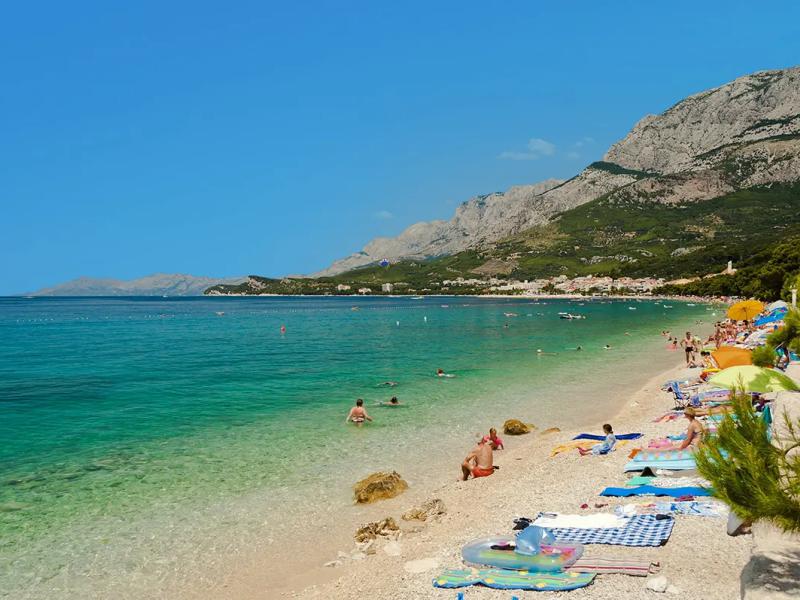 З 3-го по- 8-й дні - відпочинок на морі