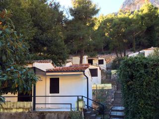 Опис котетжів в Хорватії