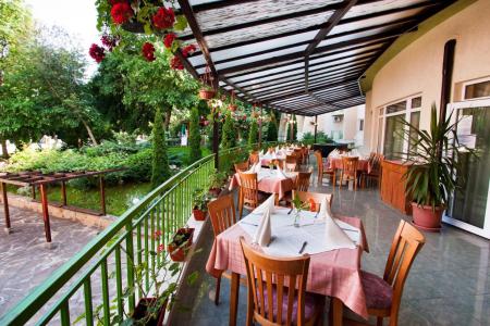 Ljuljak 3⭐️ інформація про готель та пошук турів в готелі Ljuljak 3⭐️ в Болгарії