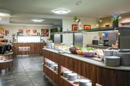 BSA Gradina Hotel Golden Sands 4⭐️ інформація про готель та пошук турів в готелі BSA Gradina Hotel Golden Sands 4⭐️ в Болгарії