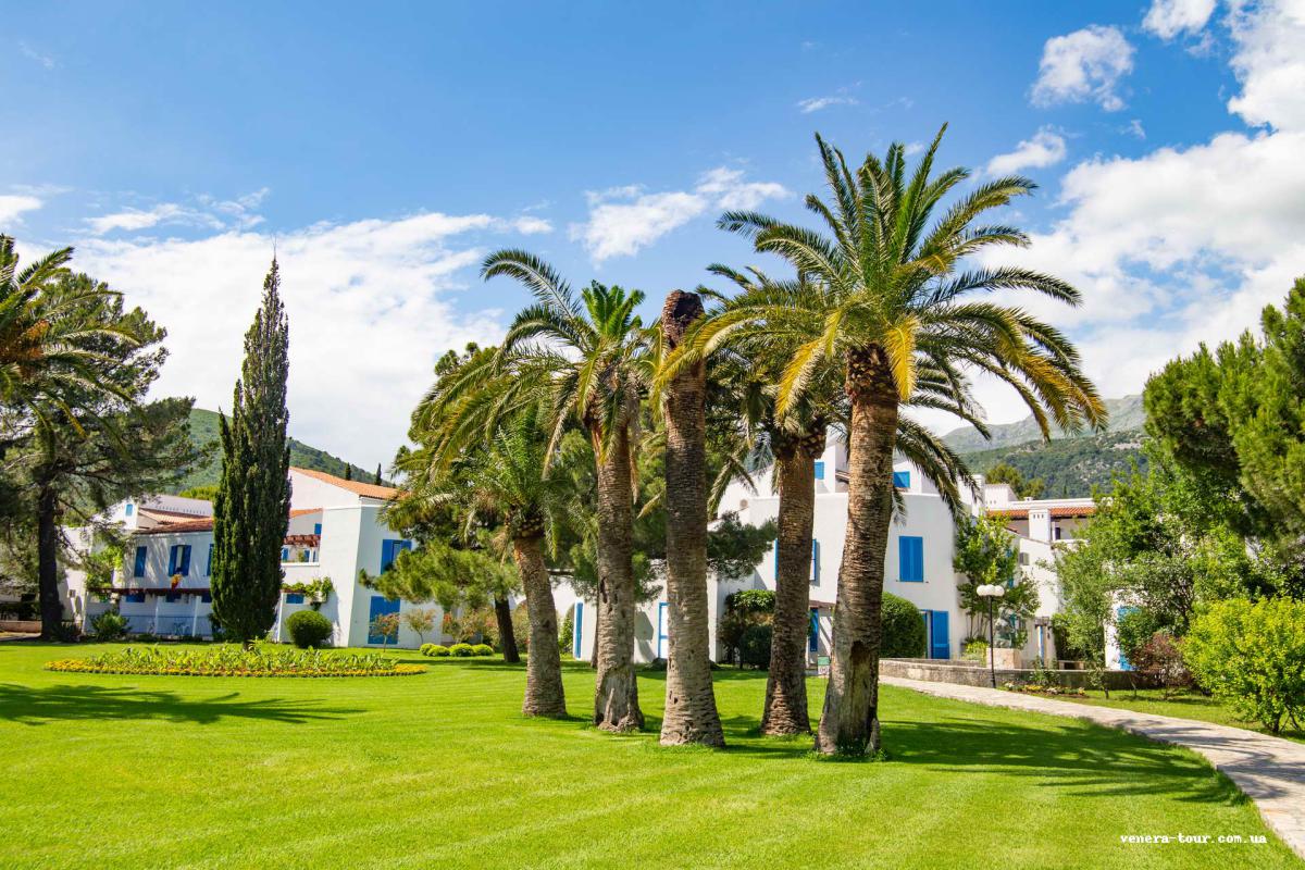 Slovenska Plaza Hotel 4⭐️ інформація про готель та пошук турів в готелі Slovenska Plaza Hotel 4⭐️ в Чорногорії