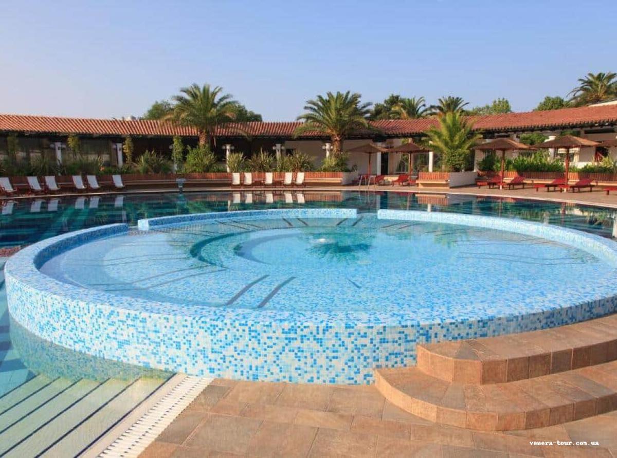 Slovenska Plaza Hotel 4⭐️ інформація про готель та пошук турів в готелі Slovenska Plaza Hotel 4⭐️ в Чорногорії