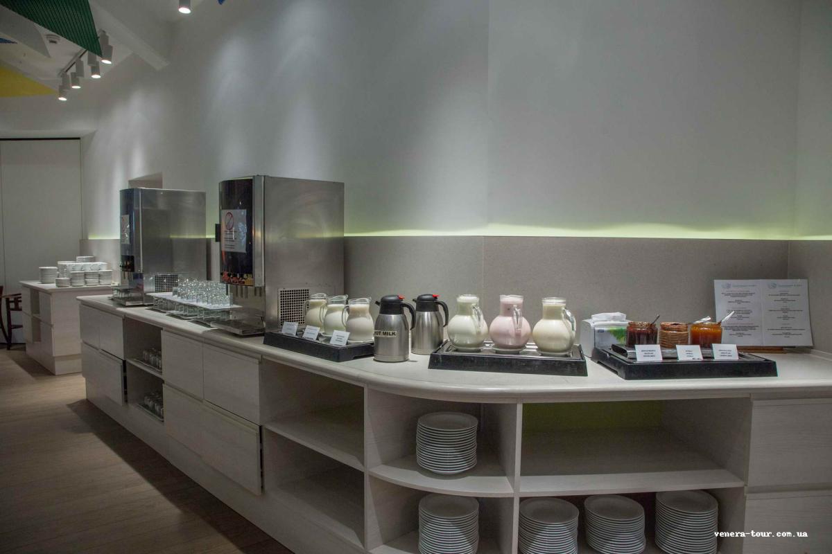 Slovenska Plaza Hotel 4⭐️ інформація про готель та пошук турів в готелі Slovenska Plaza Hotel 4⭐️ в Чорногорії