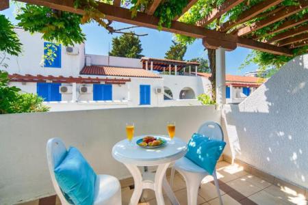 Slovenska Plaza Hotel 4⭐️ інформація про готель та пошук турів в готелі Slovenska Plaza Hotel 4⭐️ в Чорногорії