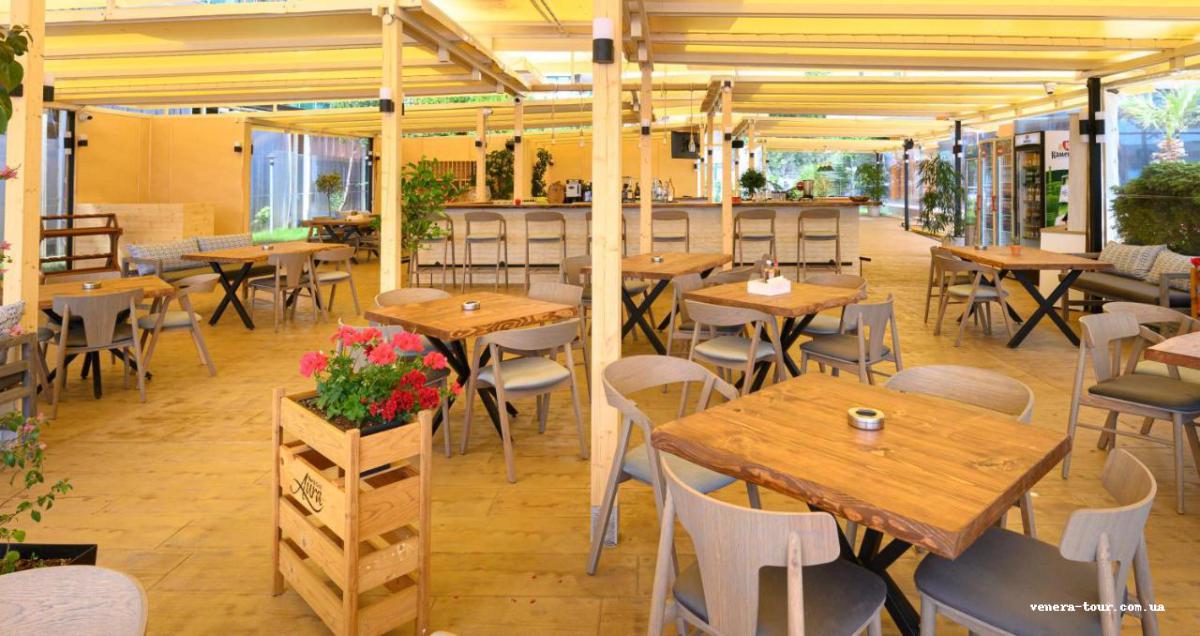 Glarus 3⭐️ інформація про готель та пошук турів в готелі Glarus 3⭐️ в Болгарії