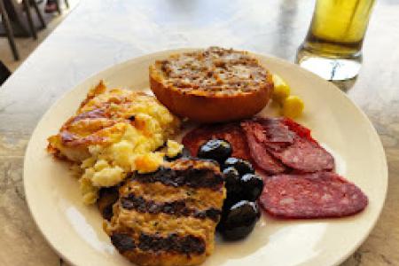 Glarus 3⭐️ інформація про готель та пошук турів в готелі Glarus 3⭐️ в Болгарії