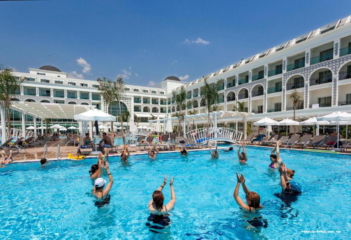 Karmir Resort & Spa 5⭐️ інформація про готель та пошук турів в готелі Karmir Resort & Spa 5⭐️ в Туреччині