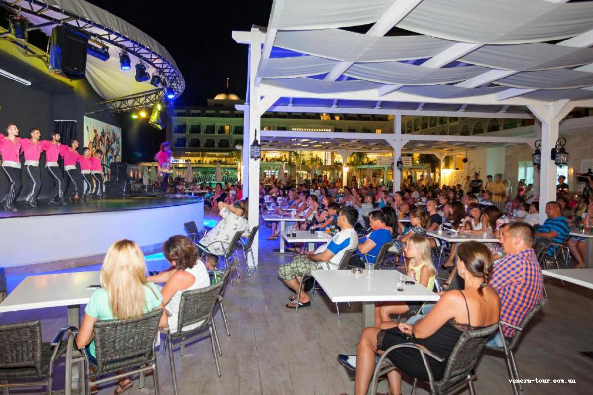 Karmir Resort & Spa 5⭐️ інформація про готель та пошук турів в готелі Karmir Resort & Spa 5⭐️ в Туреччині