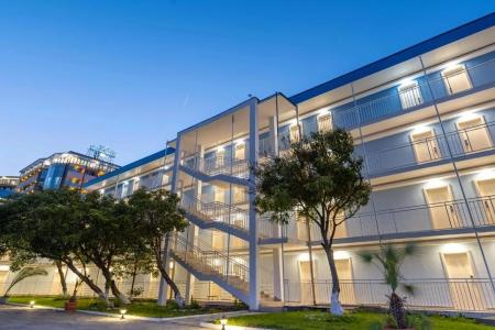 Azurro Hotel 3⭐️ інформація про готель та пошук турів в готелі Azurro Hotel 3⭐️ в Болгарії