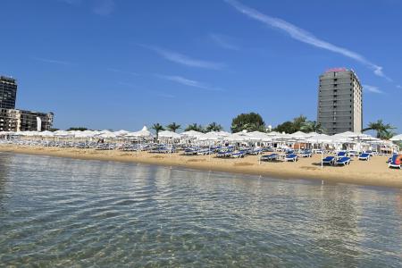 Azurro Hotel 3⭐️ інформація про готель та пошук турів в готелі Azurro Hotel 3⭐️ в Болгарії