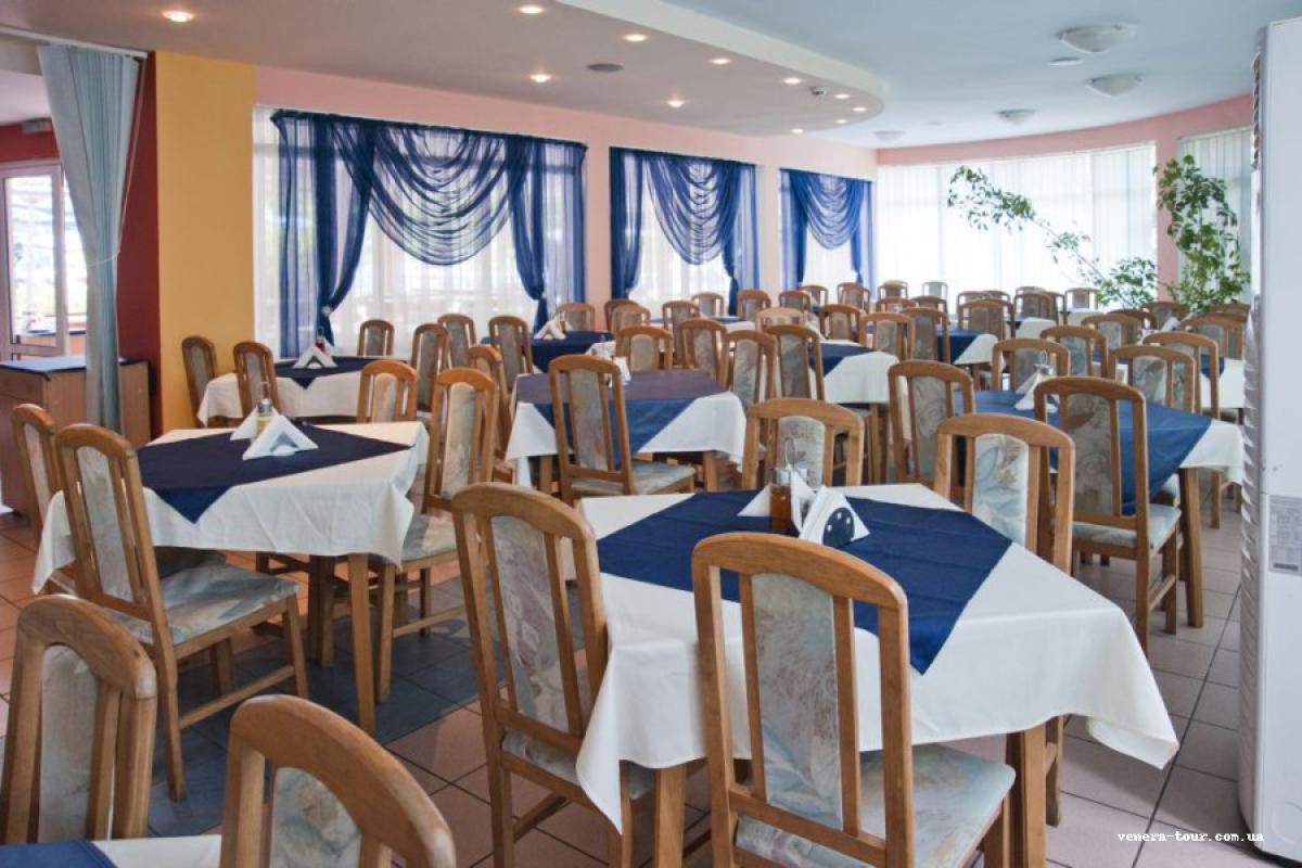 Regina 3⭐️ інформація про готель та пошук турів в готелі Regina 3⭐️ в Болгарії