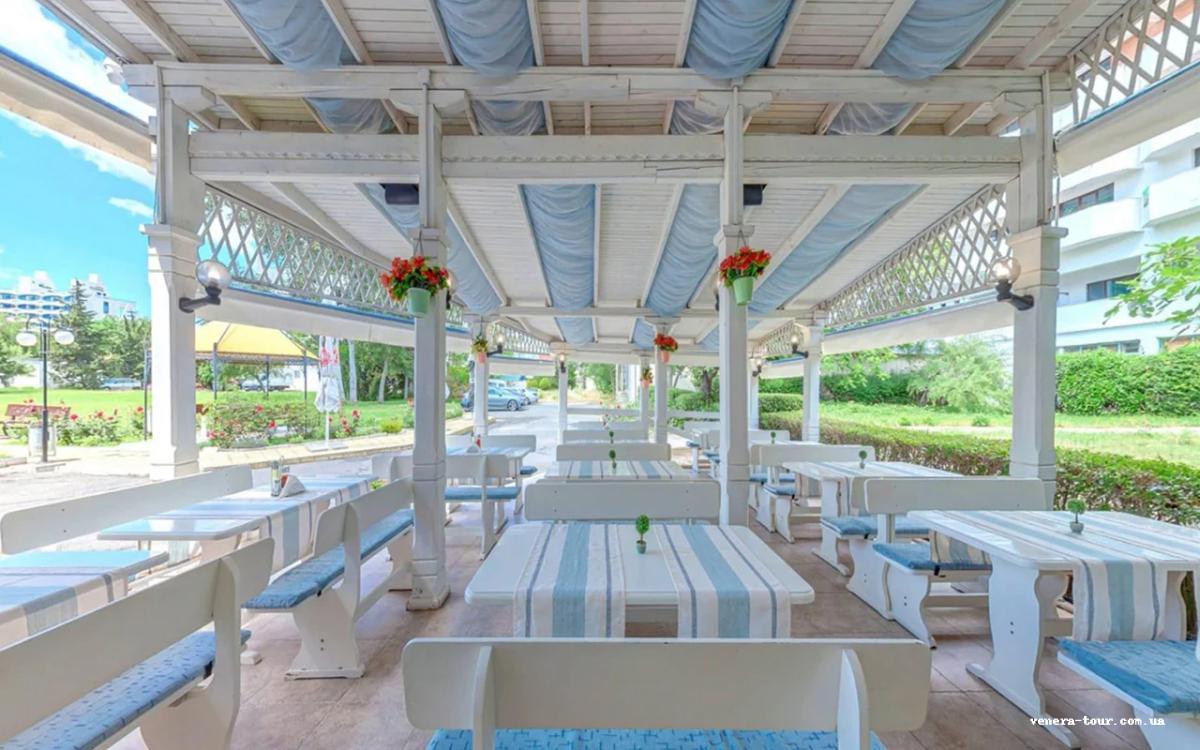 Pliska 3⭐️ інформація про готель та пошук турів в готелі Pliska 3⭐️ в Болгарії