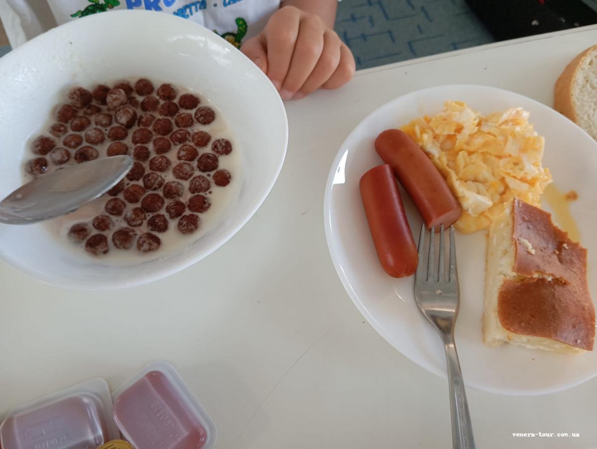 Pliska 3⭐️ інформація про готель та пошук турів в готелі Pliska 3⭐️ в Болгарії