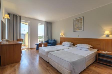 Madara Park Hotel 4⭐️ інформація про готель та пошук турів в готелі Madara Park Hotel 4⭐️ в Болгарії