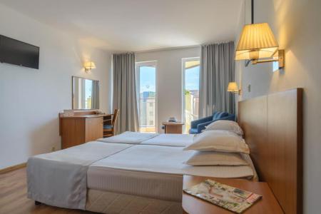 Madara Park Hotel 4⭐️ інформація про готель та пошук турів в готелі Madara Park Hotel 4⭐️ в Болгарії