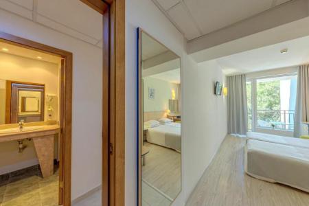 Madara Park Hotel 4⭐️ інформація про готель та пошук турів в готелі Madara Park Hotel 4⭐️ в Болгарії