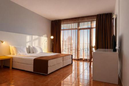 Prestige Grand Hotel & Aquapark 4⭐️ інформація про готель та пошук турів в готелі Prestige Grand Hotel & Aquapark 4⭐️ в Болгарії