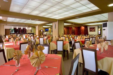 Iskar Hotel Sunny Beach інформація про готель та пошук турів в готелі Iskar Hotel Sunny Beach в Болгарії
