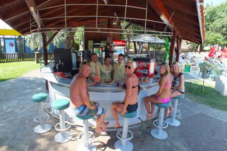 Iskar Hotel Sunny Beach інформація про готель та пошук турів в готелі Iskar Hotel Sunny Beach в Болгарії