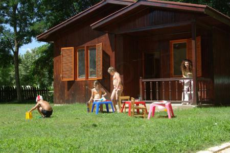 Iskar Hotel Sunny Beach інформація про готель та пошук турів в готелі Iskar Hotel Sunny Beach в Болгарії