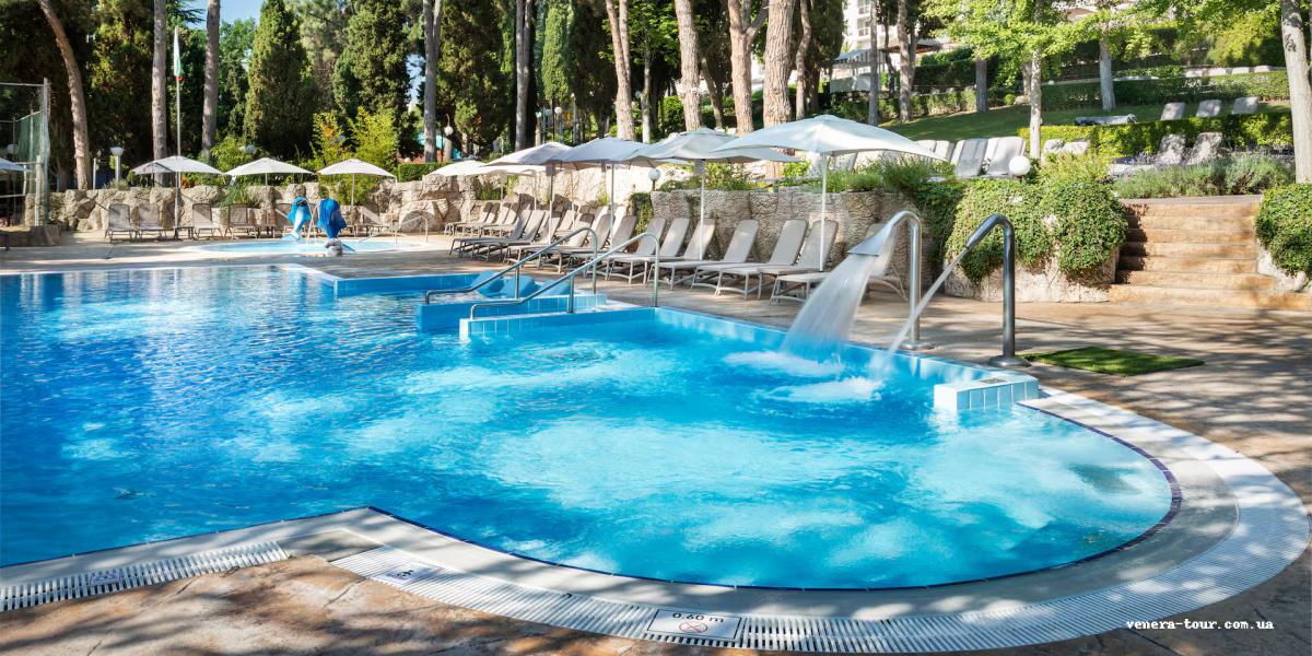 Melia Grand Hermitage 5⭐️ інформація про готель та пошук турів в готелі Melia Grand Hermitage 5⭐️ в Болгарії