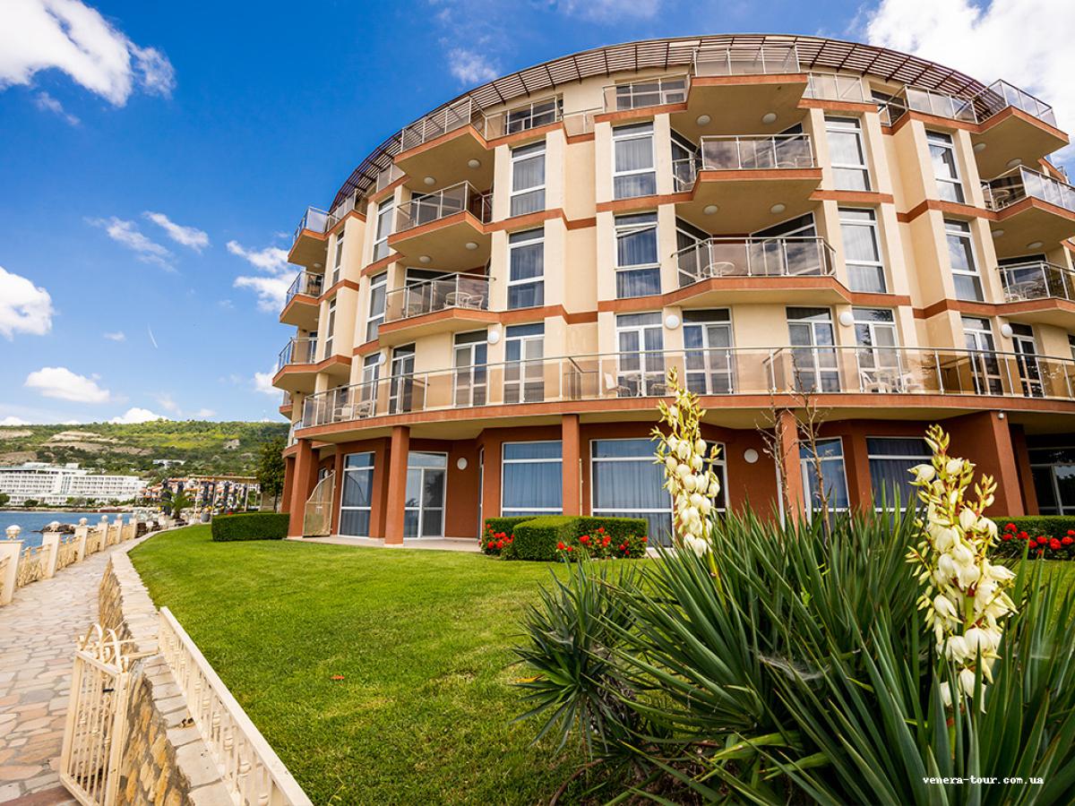 Royal Bay Resort інформація про готель та пошук турів в готелі Royal Bay Resort в Болгарії