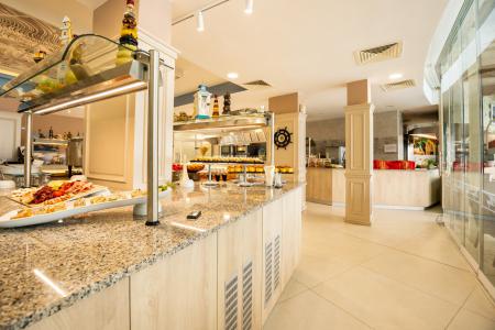 Royal Bay Resort інформація про готель та пошук турів в готелі Royal Bay Resort в Болгарії