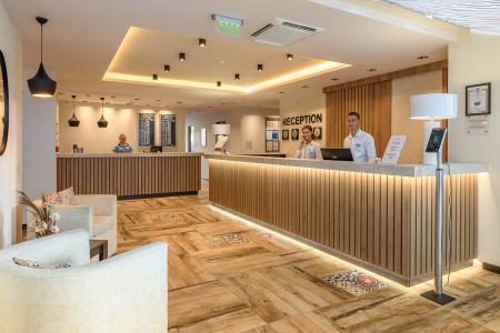 Lion Sunny Beach  4⭐️ інформація про готель та пошук турів в готелі Lion Sunny Beach  4⭐️ в Болгарії