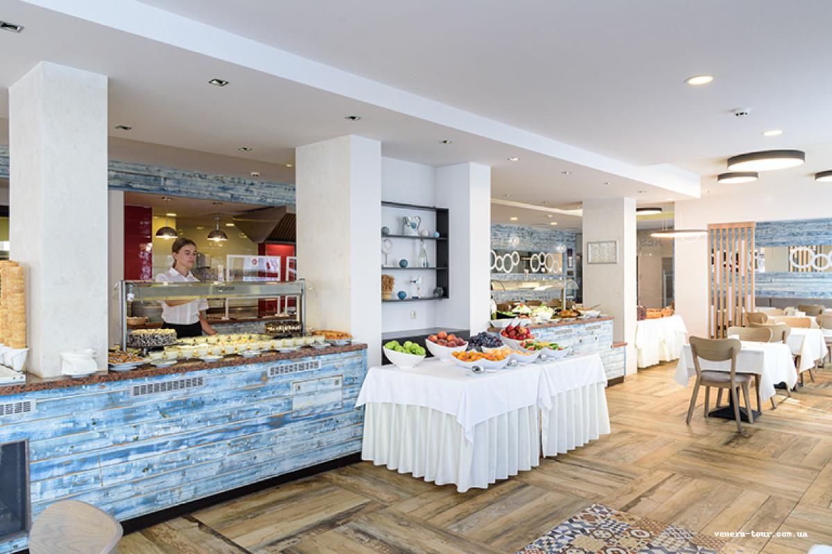 Lion Sunny Beach  4⭐️ інформація про готель та пошук турів в готелі Lion Sunny Beach  4⭐️ в Болгарії
