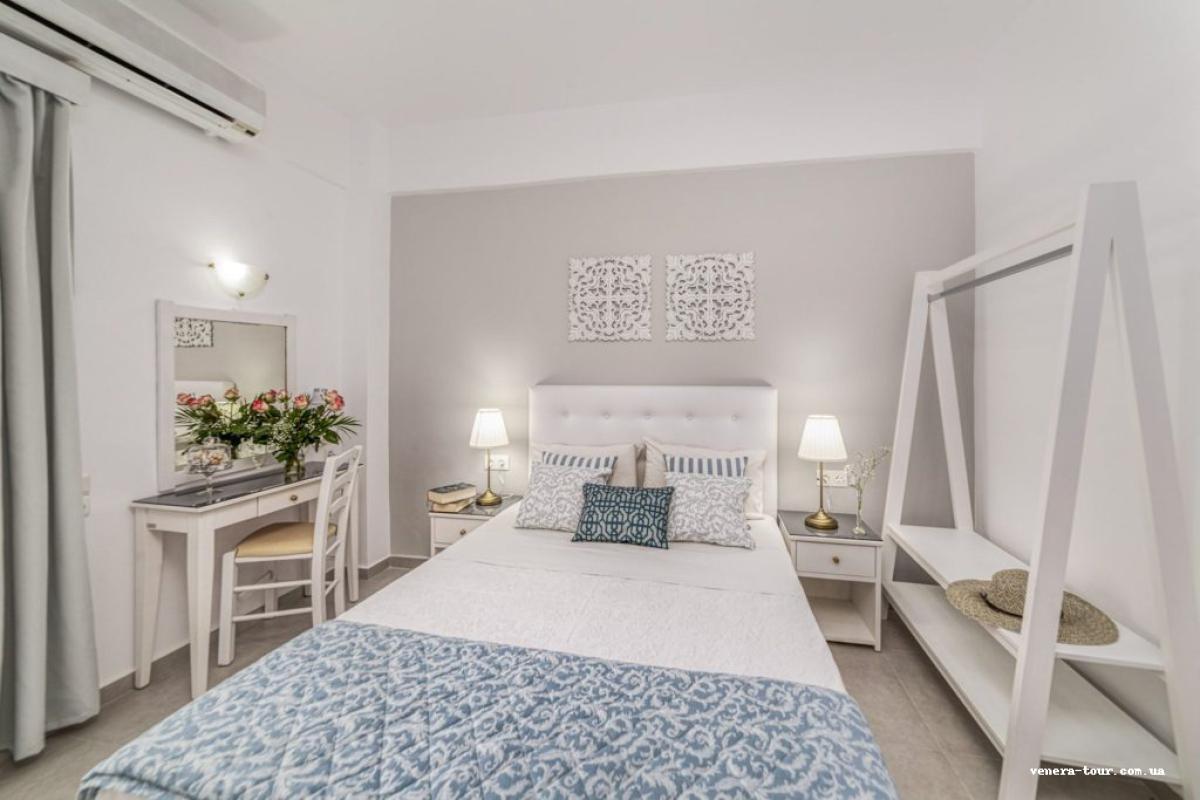 Roxani Hotel інформація про готель та пошук турів в готелі Roxani Hotel в Греції