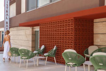 Mistral Bay Hotel 4⭐️ інформація про готель та пошук турів в готелі Mistral Bay Hotel 4⭐️ в Греції